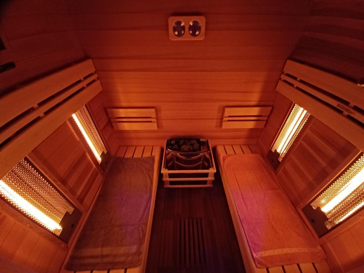 Gite Et Spa Au Secret Du Bonheur Hotel Pouilly-sur-Serre Buitenkant foto