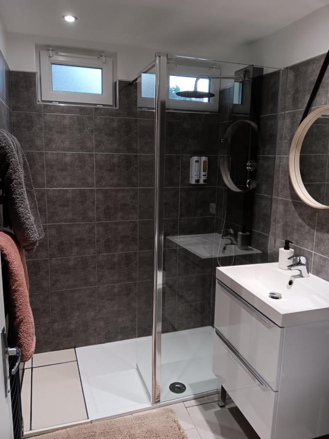 Gite Et Spa Au Secret Du Bonheur Hotel Pouilly-sur-Serre Buitenkant foto