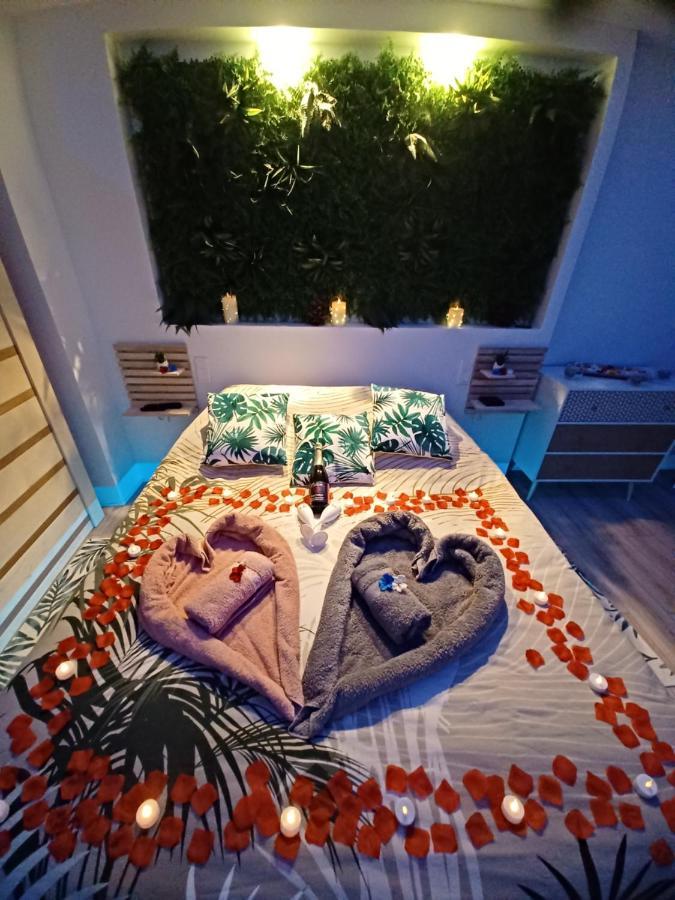 Gite Et Spa Au Secret Du Bonheur Hotel Pouilly-sur-Serre Buitenkant foto
